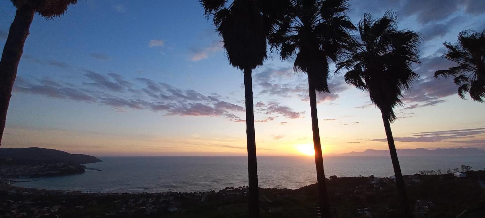 L'Oasi Del Tramonto Villa Agropoli Bagian luar foto